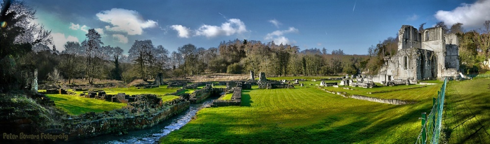 Roche Abbey, Maltby photo by Peter Bowers