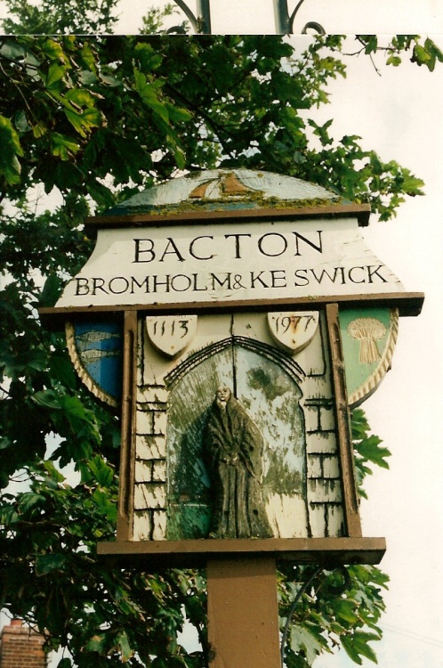 Bacton Village Sign