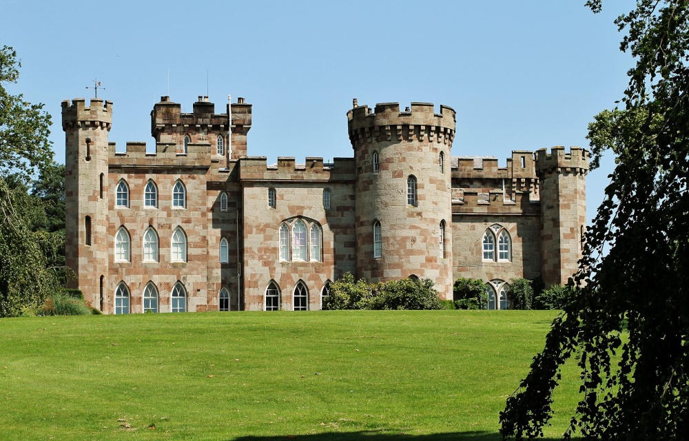 Cholmondeley Castle, Malpas, Cheshire photo by MikeT