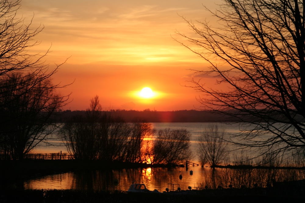 Rutland Water photo by Zbigniew Siwik