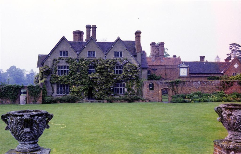 Packwood House