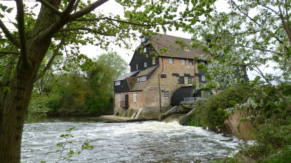 Houghton Mill, Houghton, Cambridgeshire photo by Ken Ince