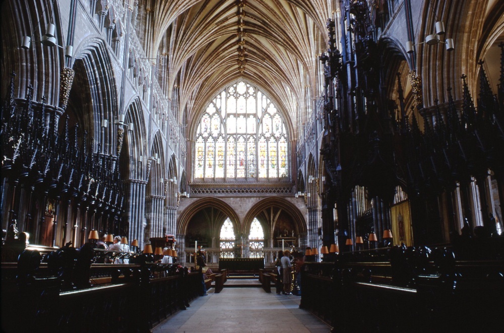 Exeter Cathedral photo by Robert Hanley