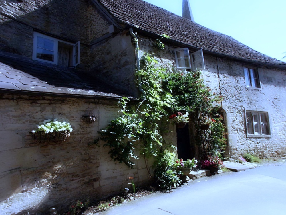 Cottage in Lacock,wiltshire