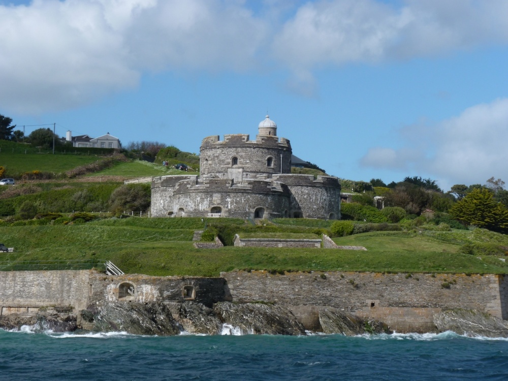 Photograph of St Mawes Castle - the sea view.