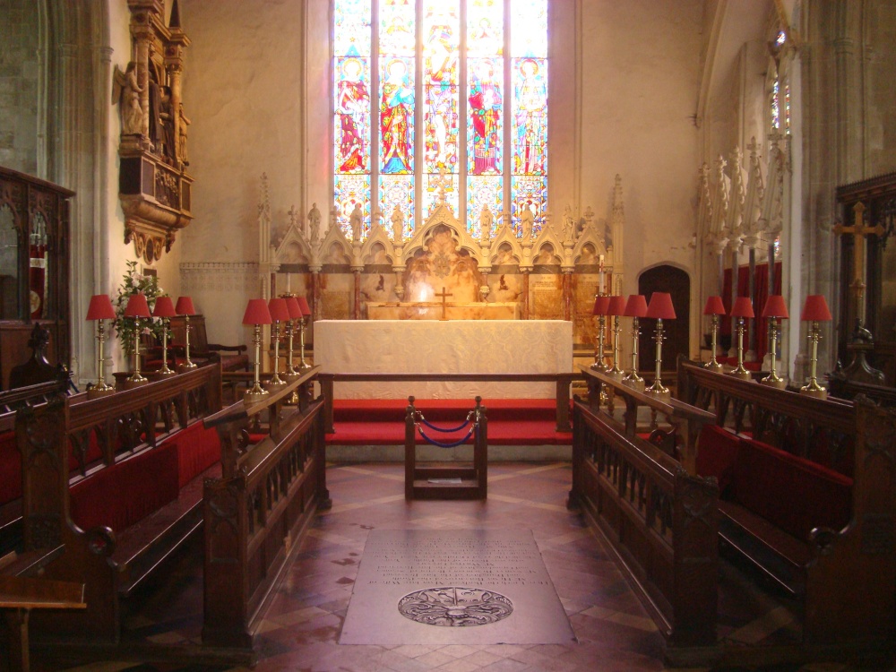 St Peter and St Paul's Church altar
