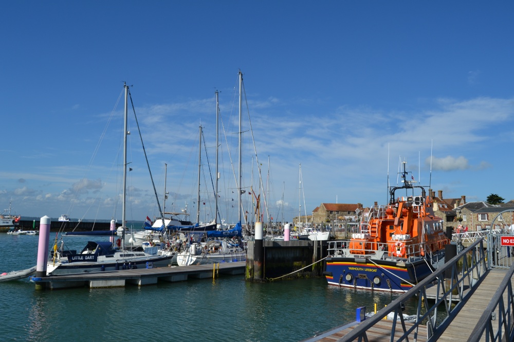 Photograph of Yarmouth Harbour