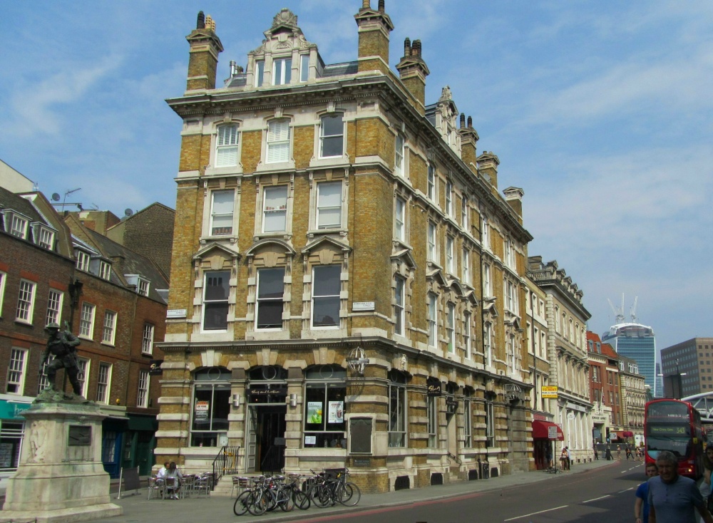 Photograph of Slug And Lettuce