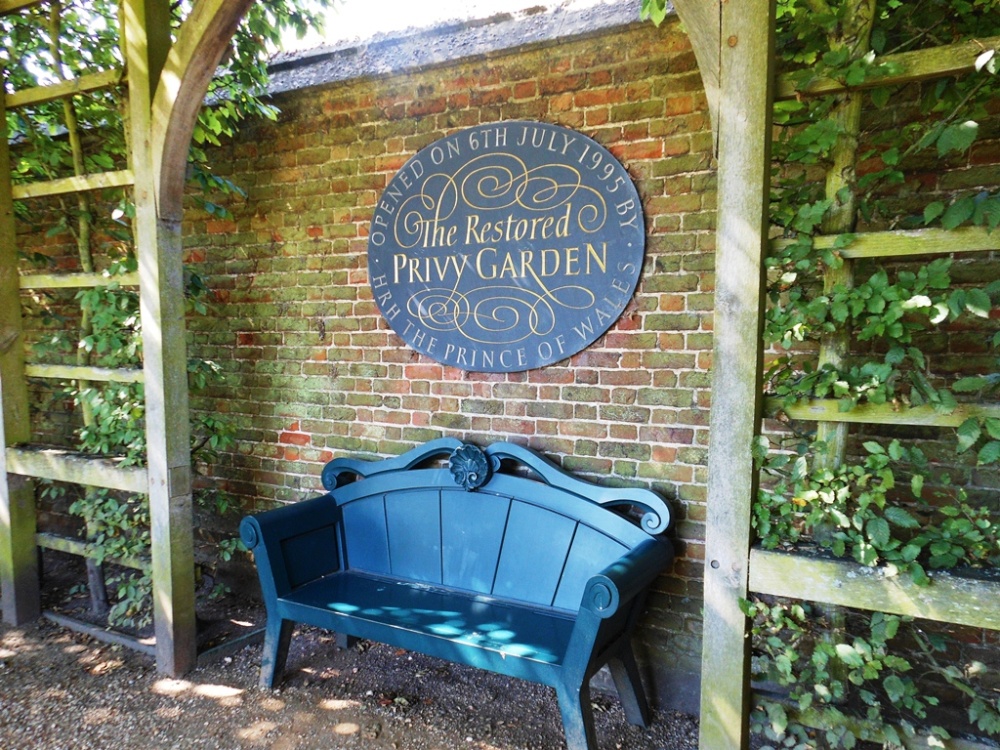 Hampton Court Palace Gardens