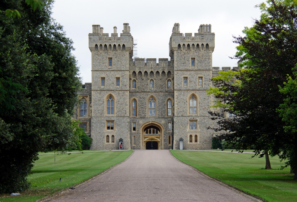 Photograph of The entrance to Windsor Castle from the Long Walk