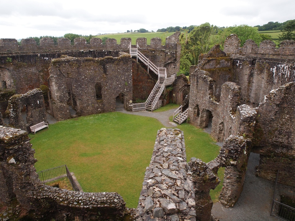Restormel Castle photo by Luc Hermans