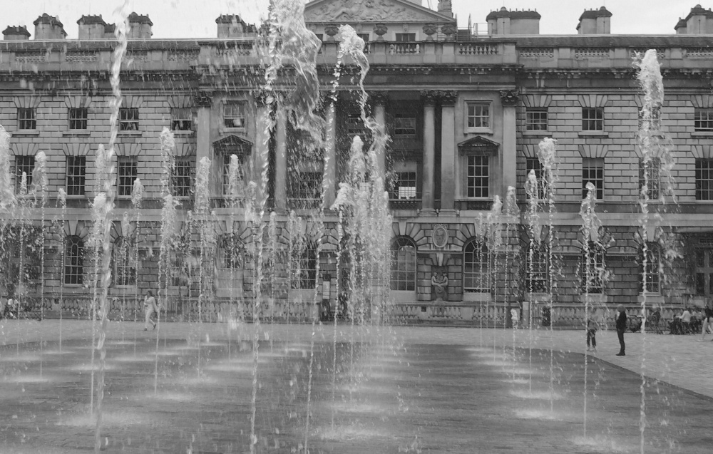 Somerset House Courtyard photo by Jay Breadmore