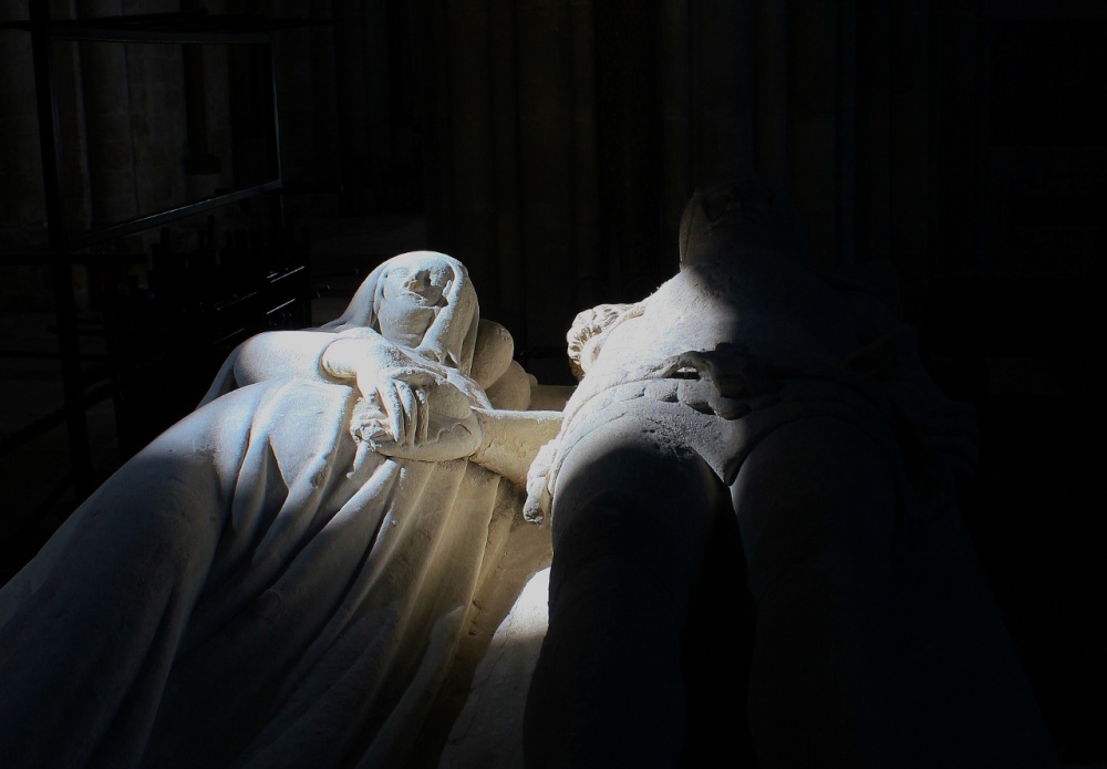 The Arundel Tomb photo by Vince Hawthorn