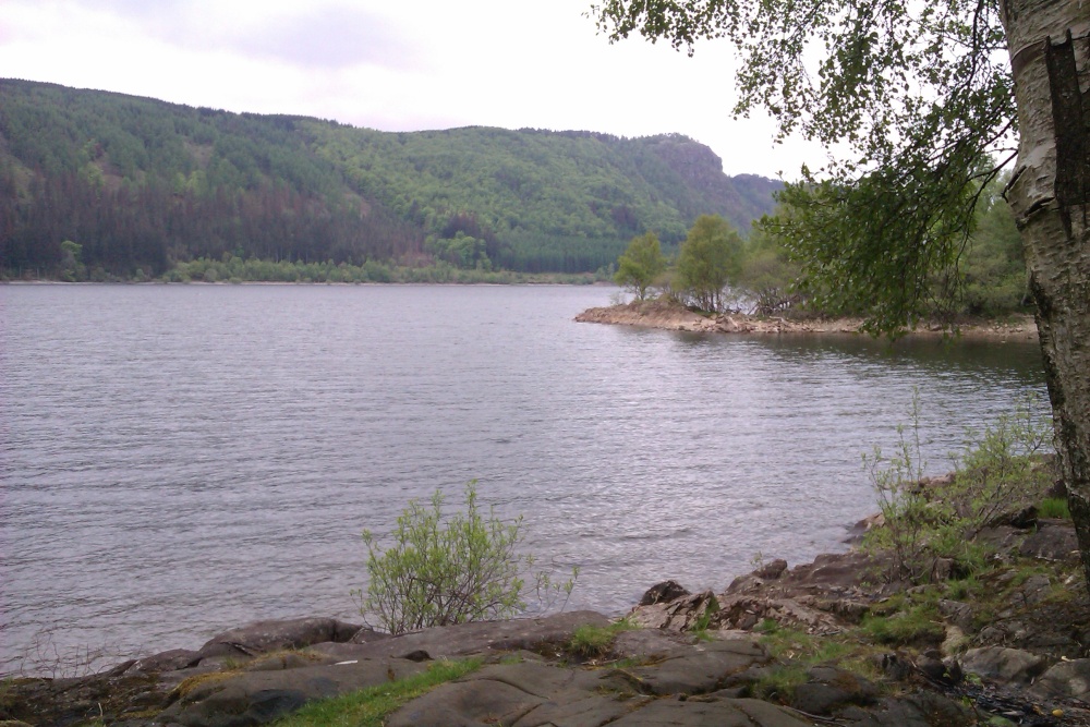 A calm Thirlmere.