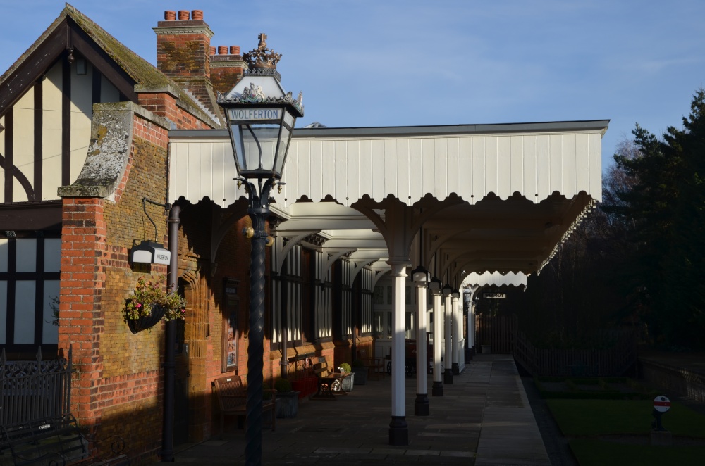 Wolferton Station