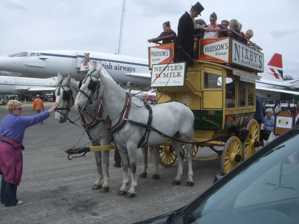 London bus museum horse bus photo by Julian Wontner