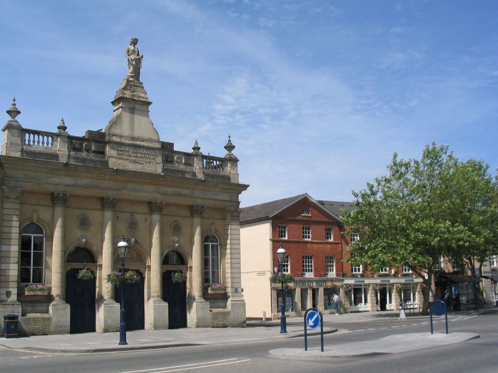 Devizes - Center of Town - June 2003