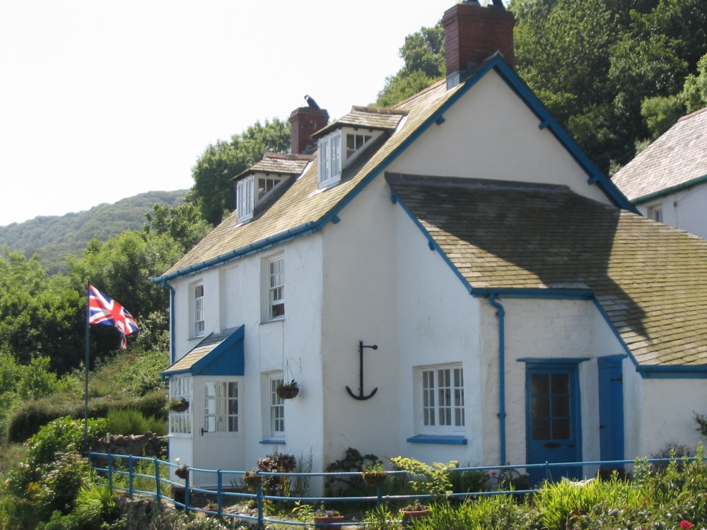Cottage Facing Clovelly Quay - June 2003