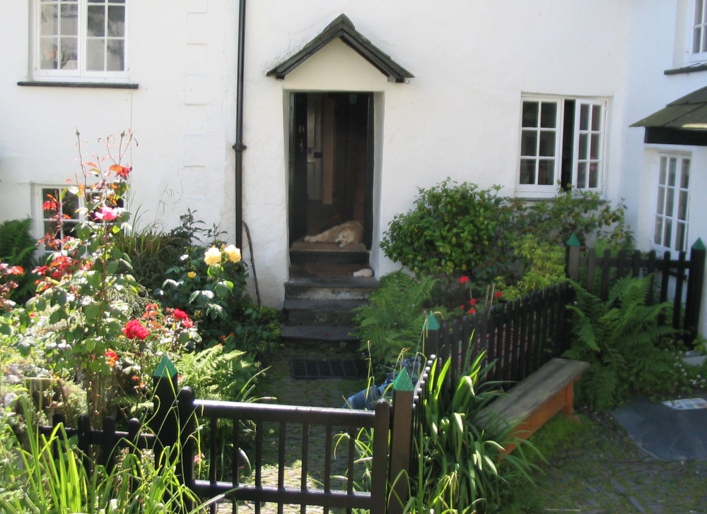 Naptime in Clovelly - June 2003
