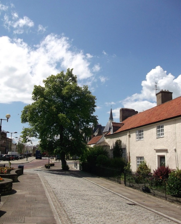Castle Or Palace Entrance 19th June 2012