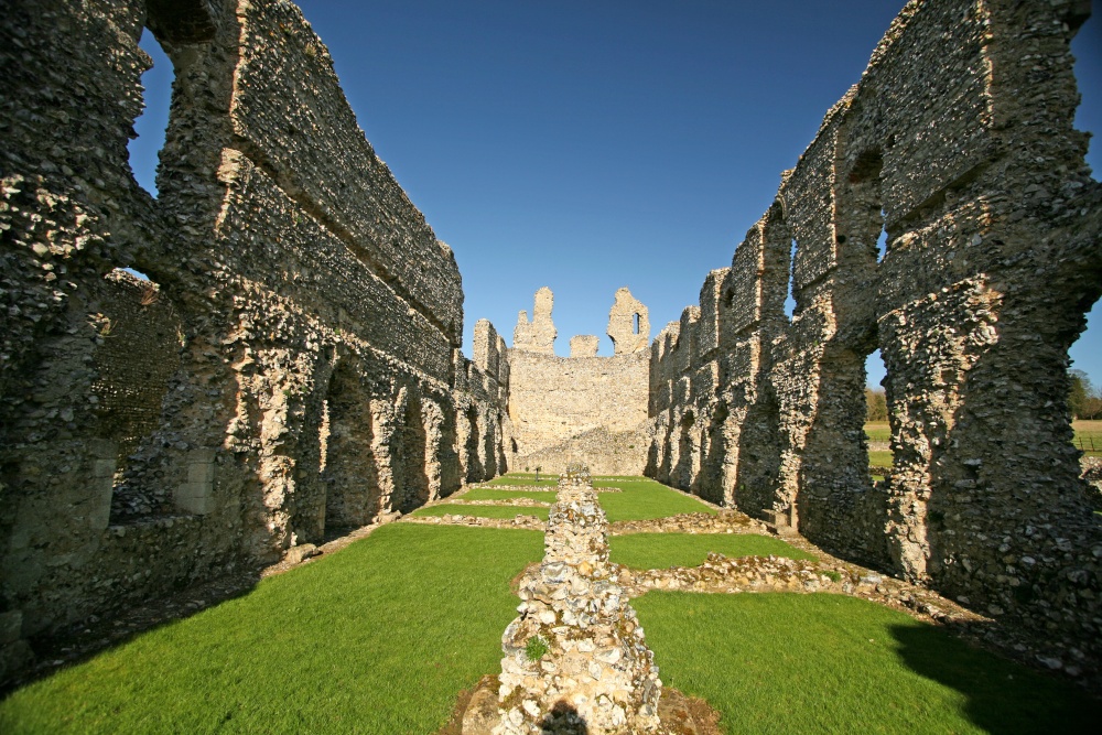 Castle Acre Priory photo by Zbigniew Siwik