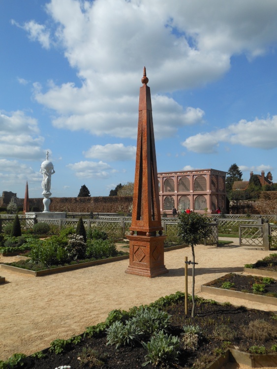 Elizabethan Garden, Kenilworth Castle