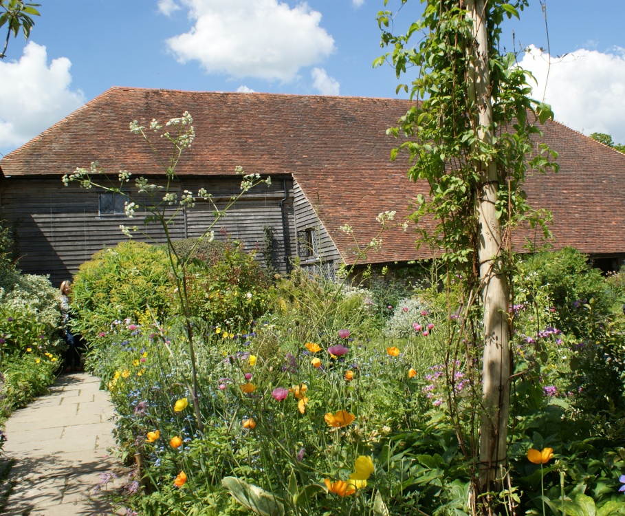 Great Dixter photo by Anthony Ladds
