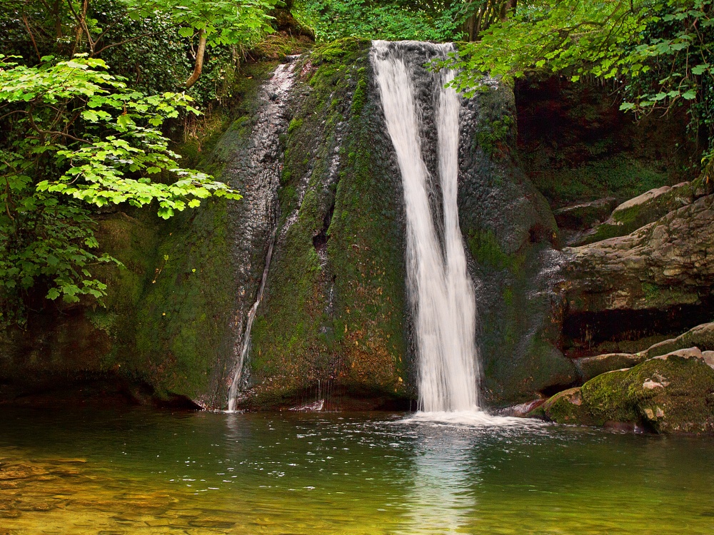 Janet's Foss, Malham, North Yorkshire photo by David Swann