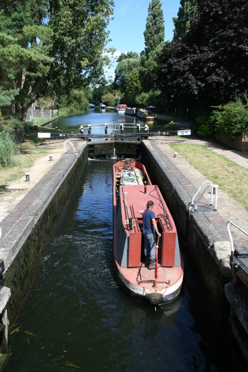 the grand union canal, uxbridge