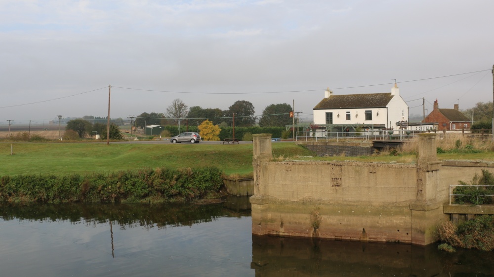 Dog in a Doublet Inn, Whittlesey