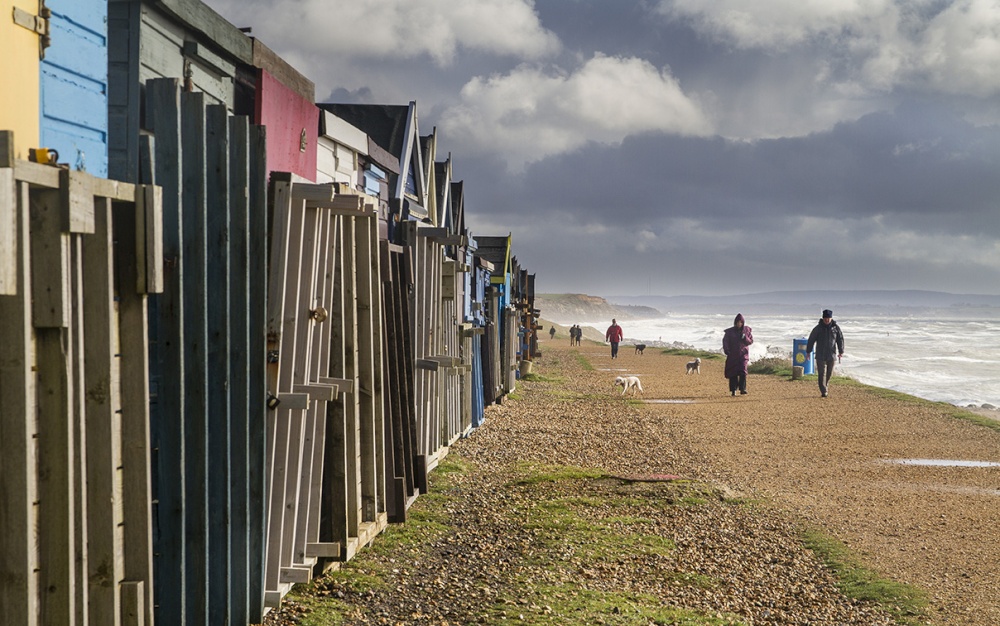 WINTER WALK ALONG THE BEACH,BARTON ON SEA