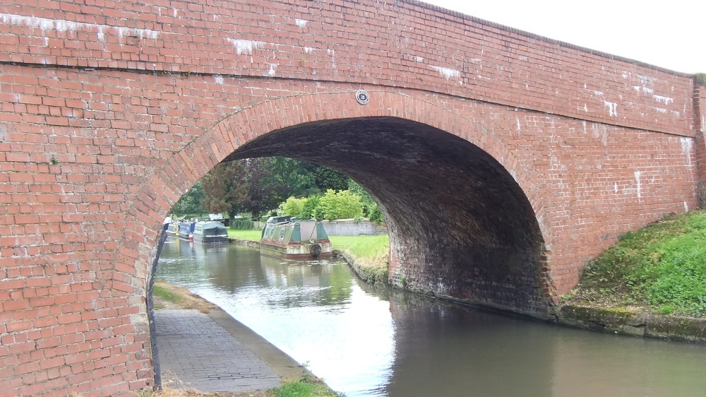 Grand Union Canal, Nether Heyford, July 2012
