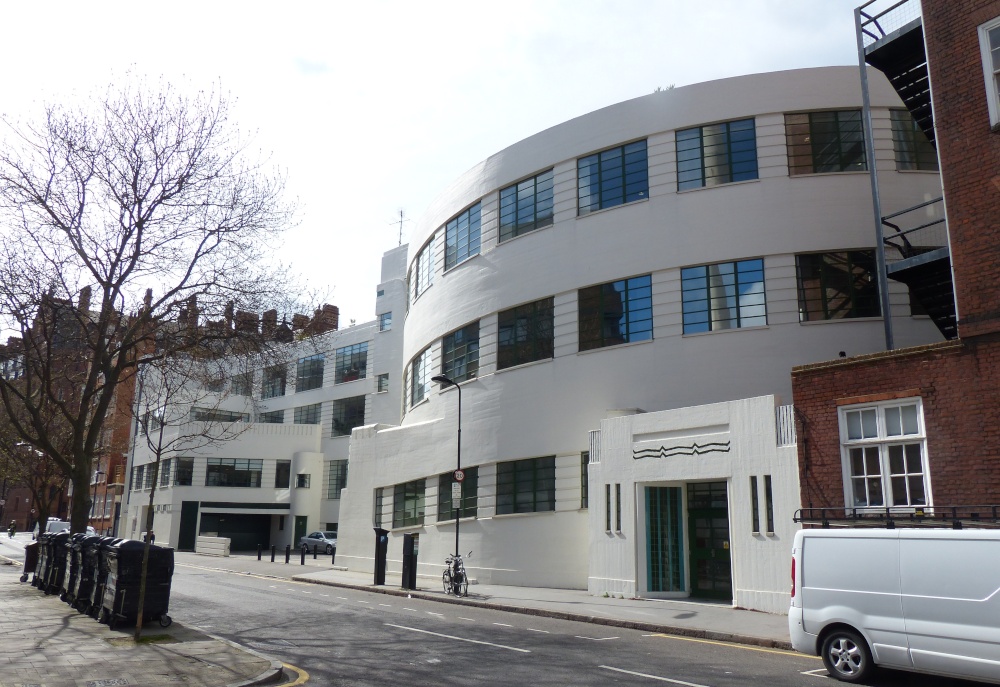 Art Deco Building London