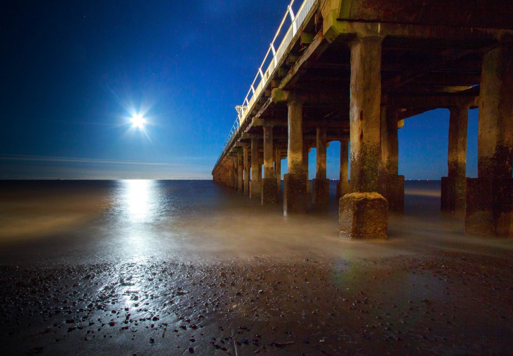 Felixstowe moonlight pier