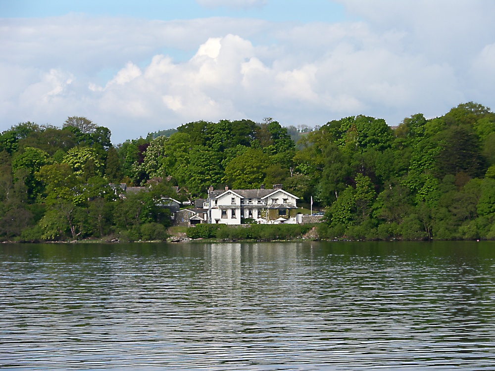 Photograph of House on the edge of Lake Ullswater