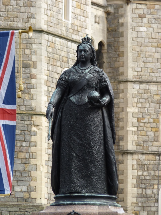 Queen Victoria's Statue, Windsor