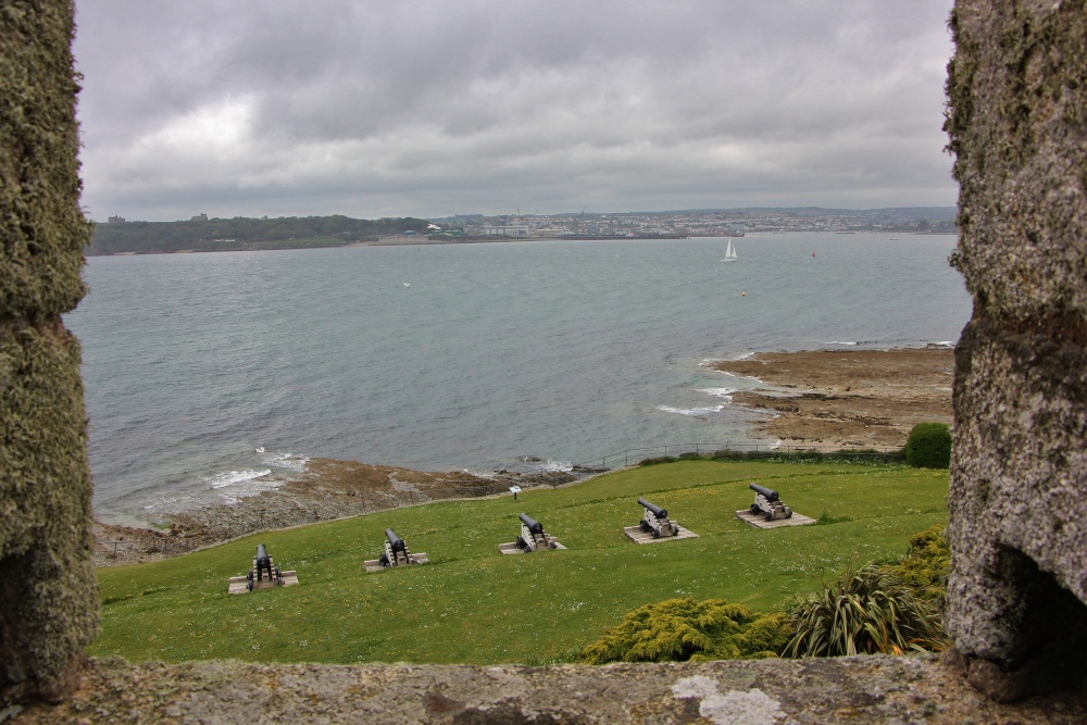 The Guns of St Mawes Castle photo by Vince Hawthorn