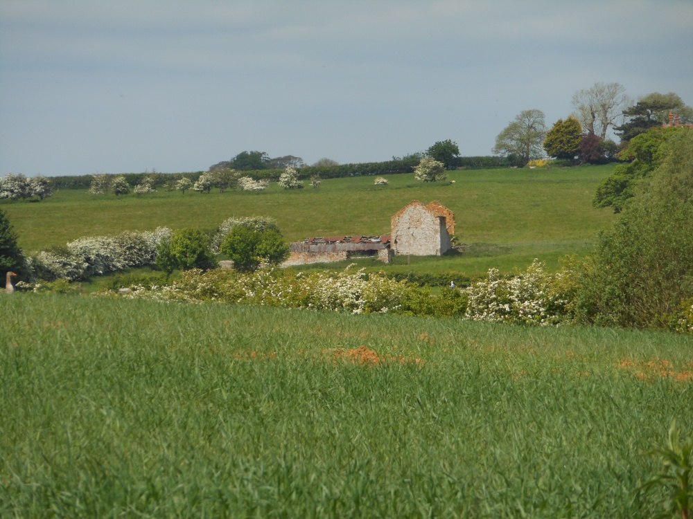 Rundown Farmhouse at Pitsford Reservoir, Pitsford, Northamptonshire