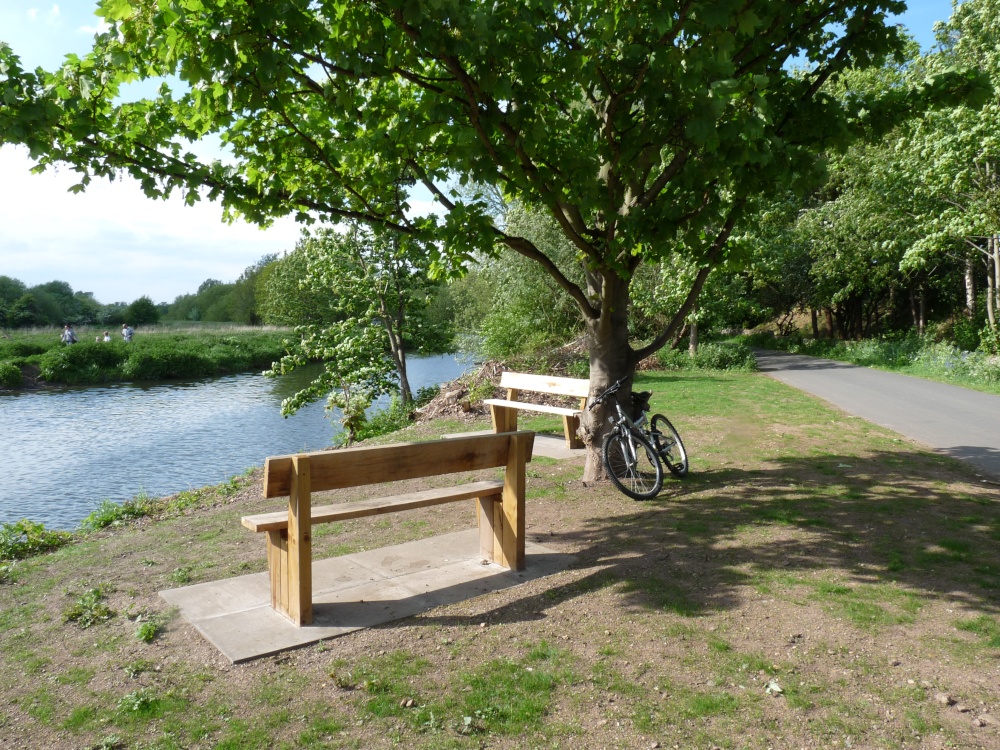 A place to rest, the river Soar at Thurmaston