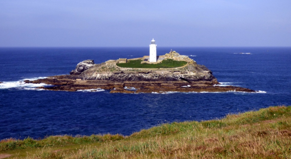 Lighthouse photo by Pat Trout