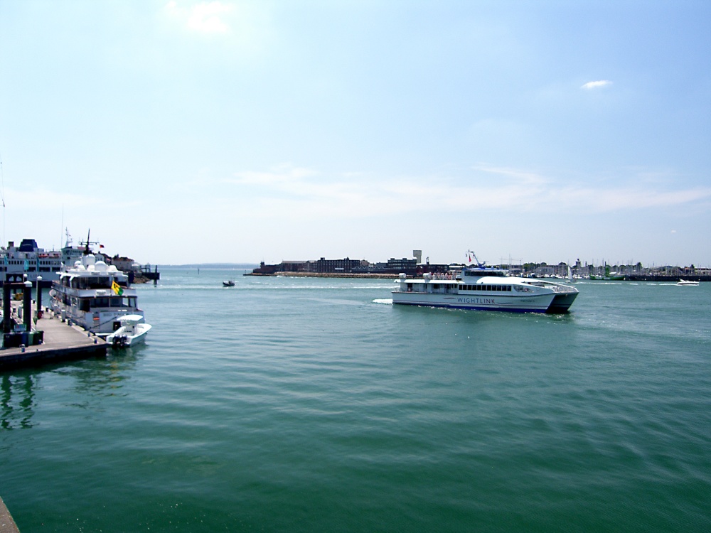 Wightlink Catamaran Arrives in Portsmouth Harbour