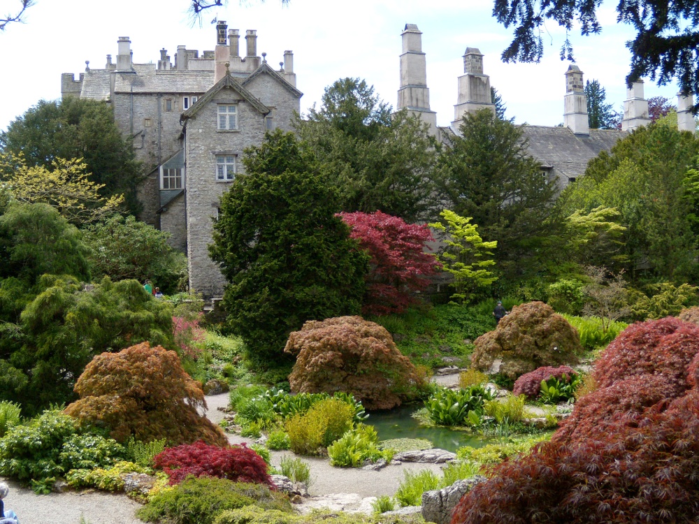 Sizergh Castle gardens photo by Steve Willimott