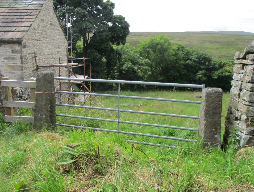 Cowshill, Copt Hill Old Churchyard