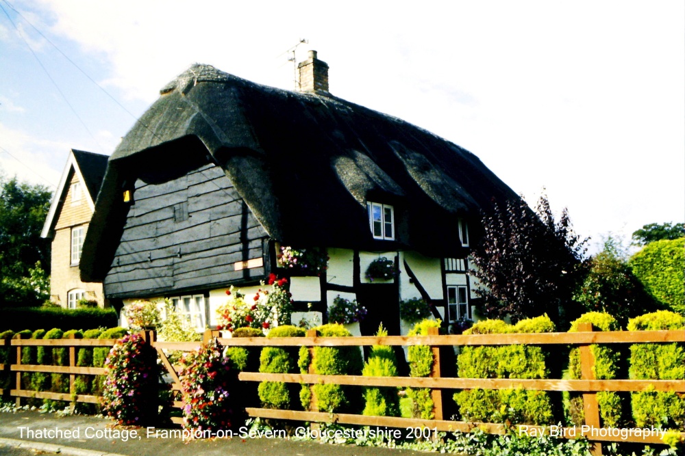 Thatched Cottage, Frampton on Severn, Gloucestershire 2001