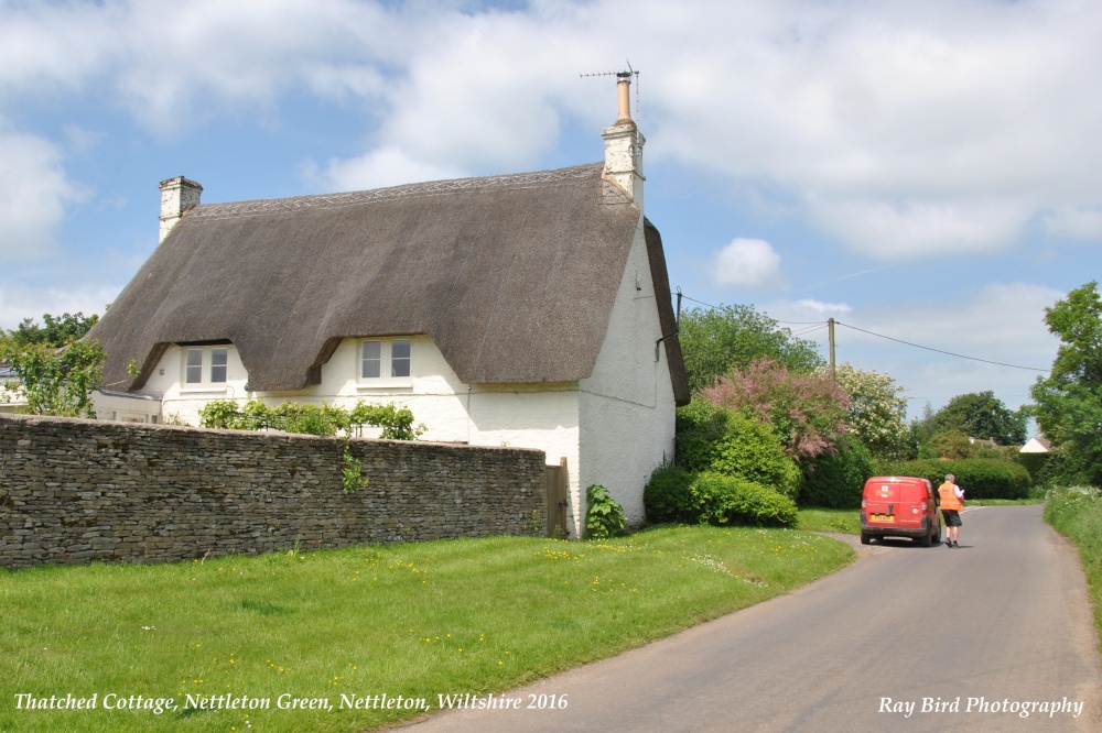 Thatched Cottage, Nettleton, Wiltshire 2016