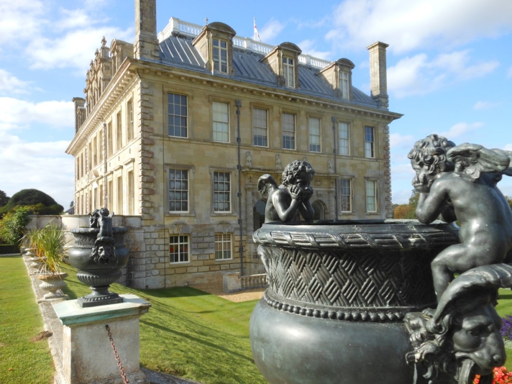 Waiting for the sun. photo by David Brawson