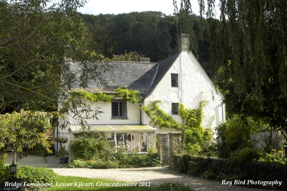 Bridge Farmhouse, Lower Kilcott, Gloucestershire 2012