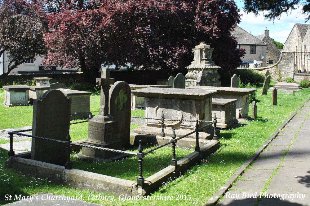 St Mary's Churchyard, Tetbury, Gloucestershire 2015