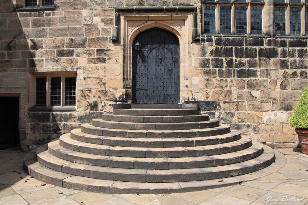 Hoghton Tower, Lancashire photo by jackrovers