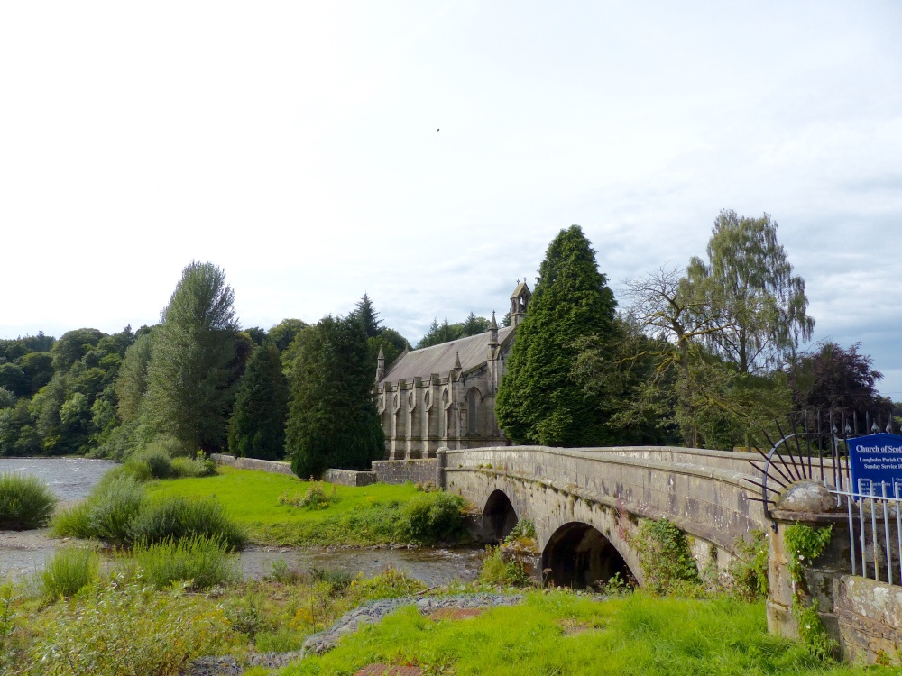 Photograph of Church of Scotland, Langholm